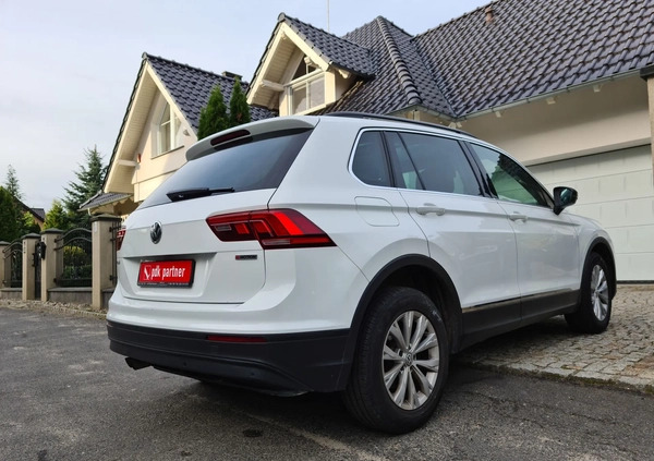 Volkswagen Tiguan cena 107999 przebieg: 55000, rok produkcji 2019 z Złoty Stok małe 704